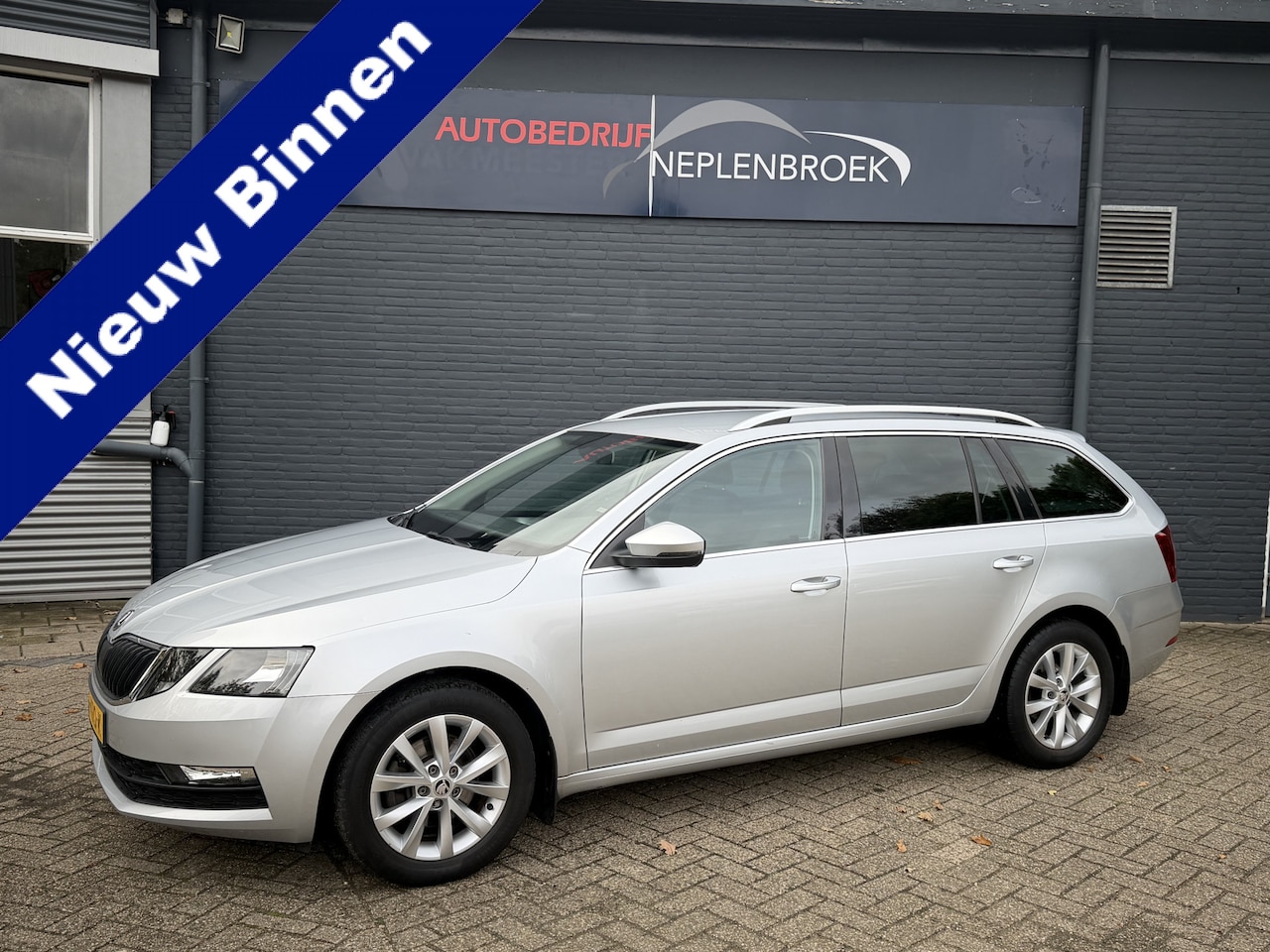 Skoda Octavia Combi - 1.0 TSI Greentech Ambition Business Bj 2018 Km 100.147 Navi,Clima,Pdc,Cruise - AutoWereld.nl