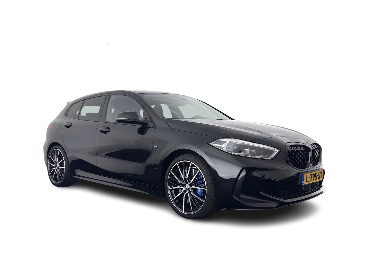 BMW 1-serie - M135i xDrive High Executive Aut. *HEAD-UP | FULL-LED | HEATED-SPORTSEATS | SHIFT-PADDLES | - AutoWereld.nl