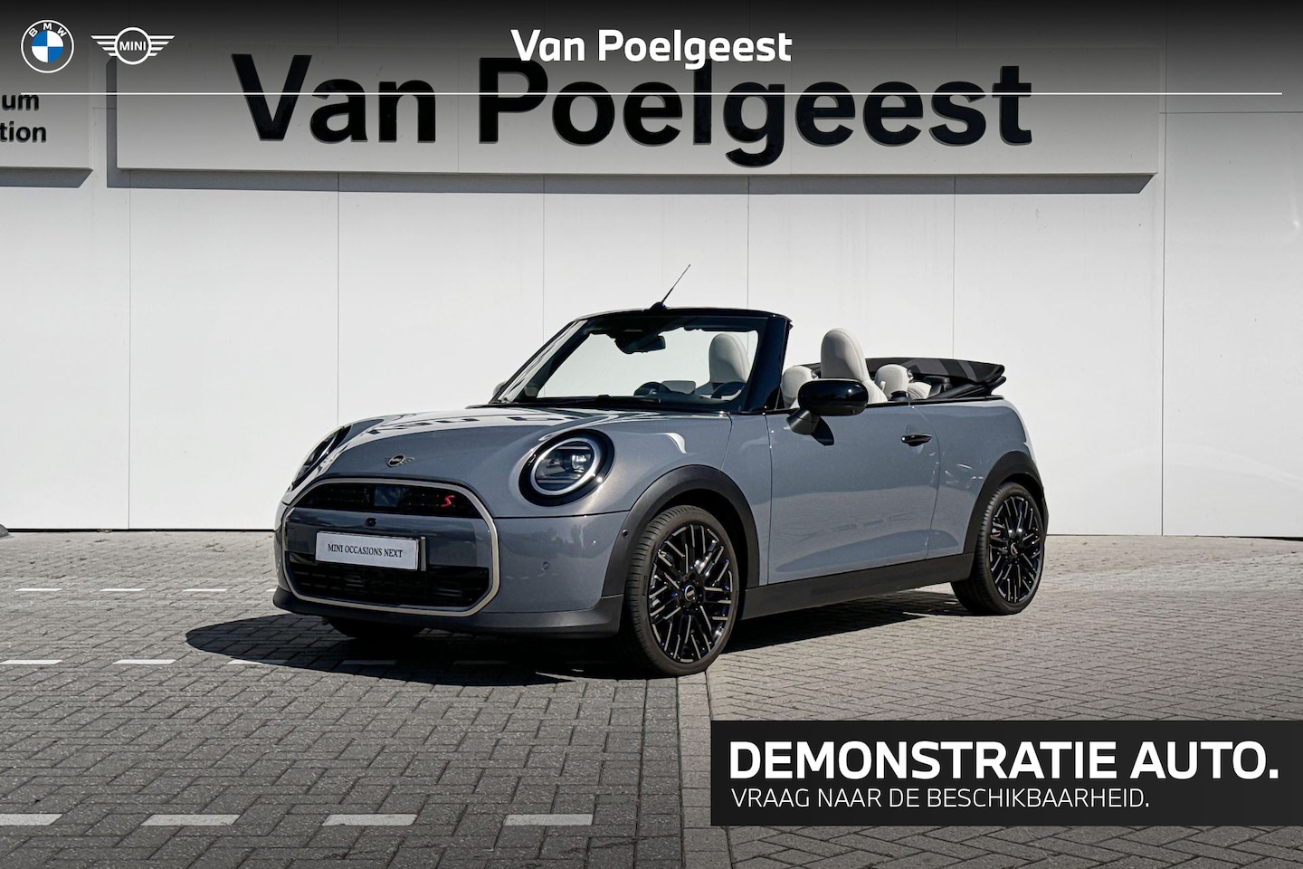 MINI Cabrio - S Favoured Pakket XL | Elektrisch Verstelbare Stoelen | Comfort Acces | Harman Kardon | St - AutoWereld.nl