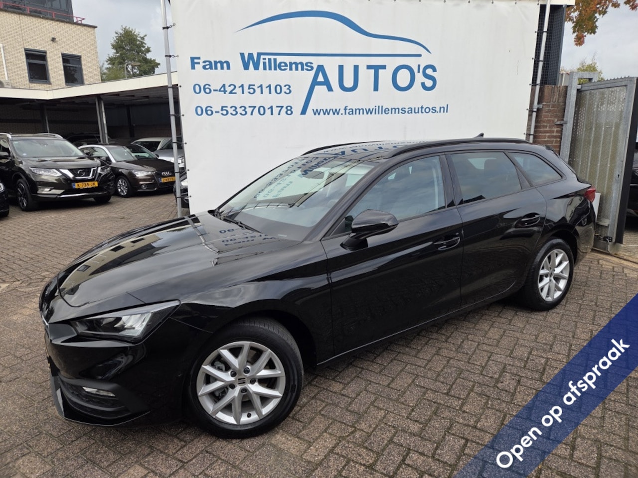 SEAT Leon Sportstourer - 1.0 eTSI Style BnsIn AUTOMAAT - AutoWereld.nl
