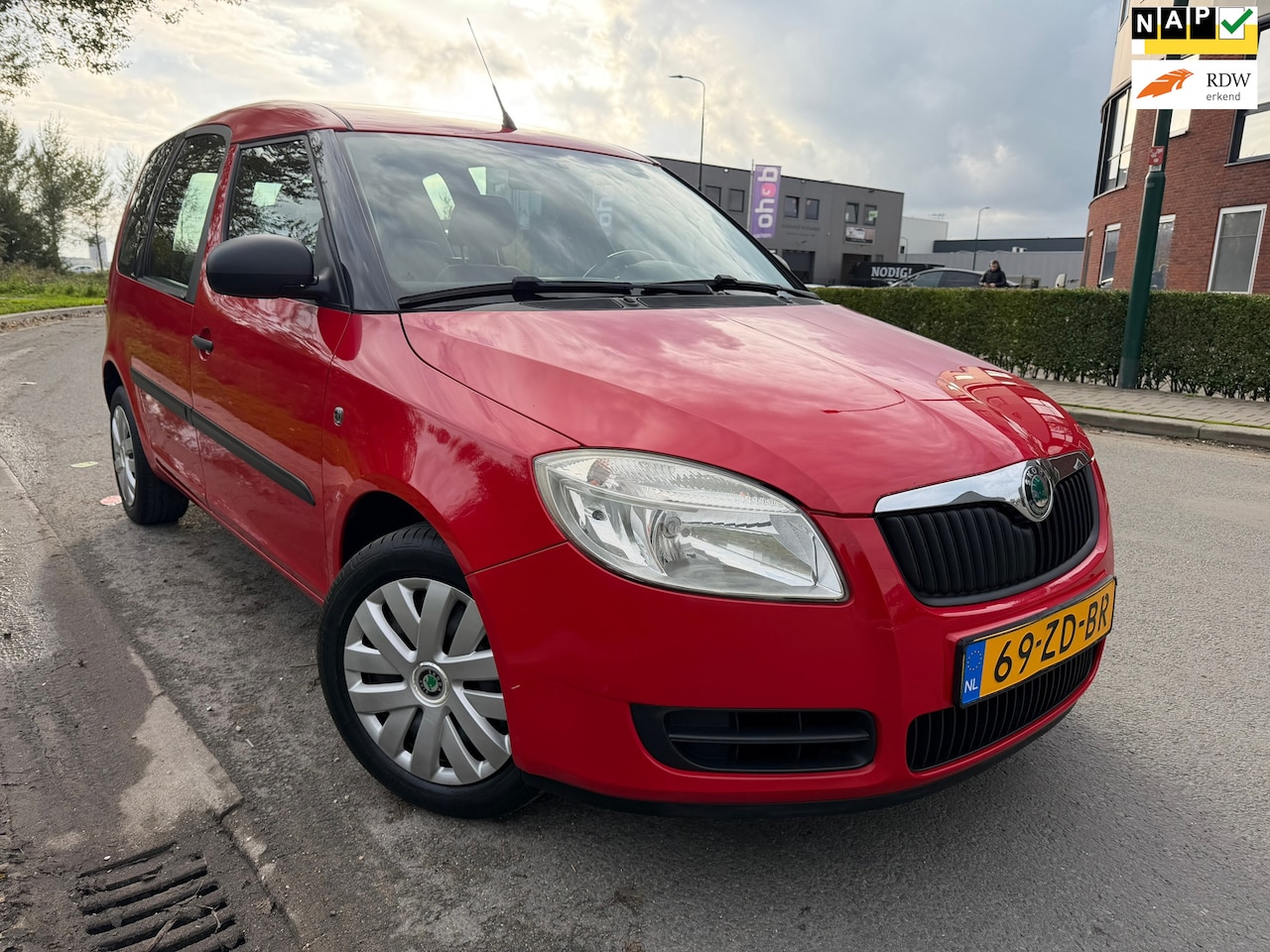 Skoda Roomster - 1.2 BJ,UNIEK !! 2008,MET 77.DKM !! ORG NL AUTO !! ZEER NETJES !! - AutoWereld.nl