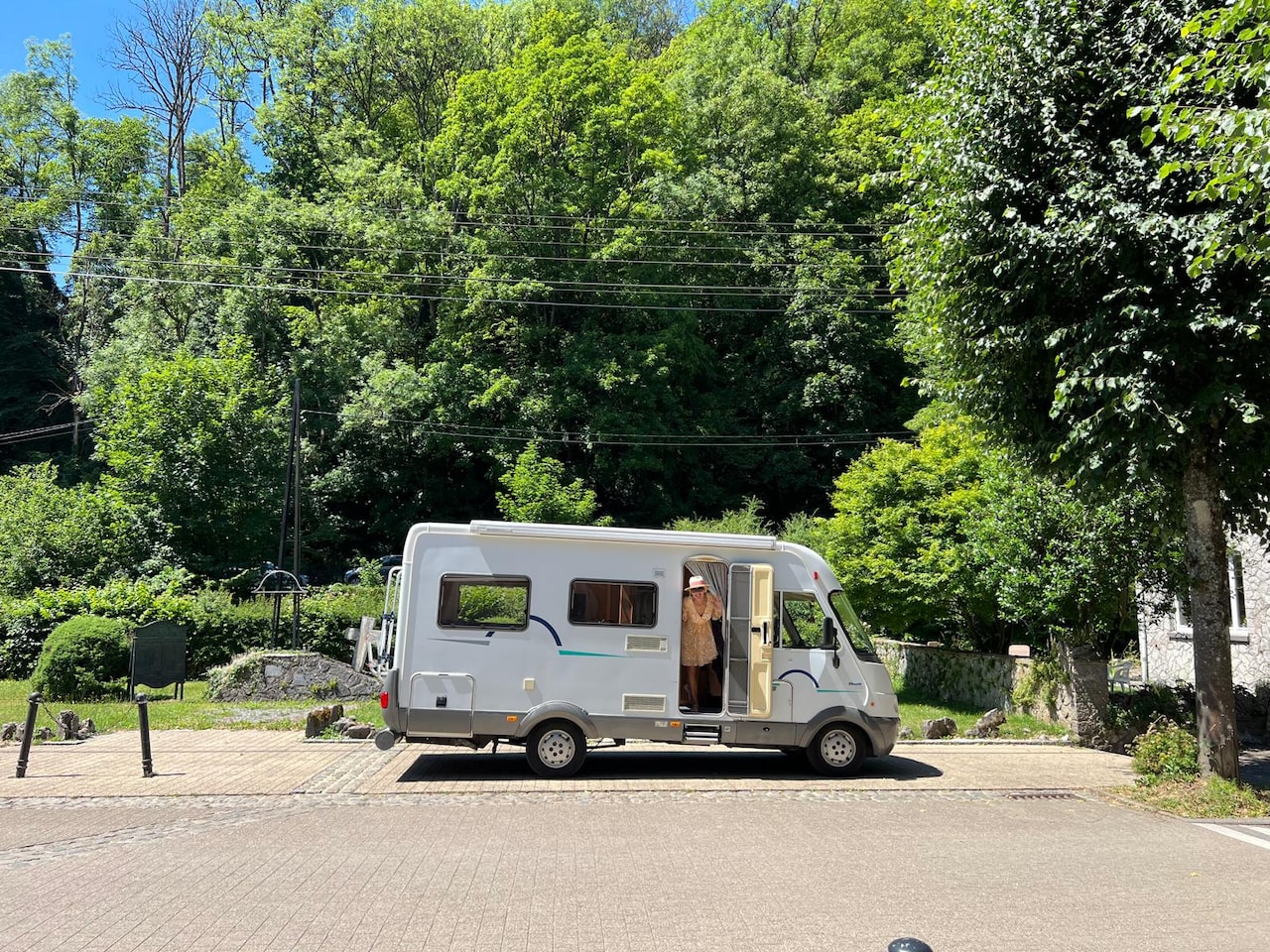 Hymer Hymermobil - B534 | UNIEKE RONDZIT | PERFECTE STAAT EN VEEL EXTRA'S - TOEBEHOREN - AutoWereld.nl