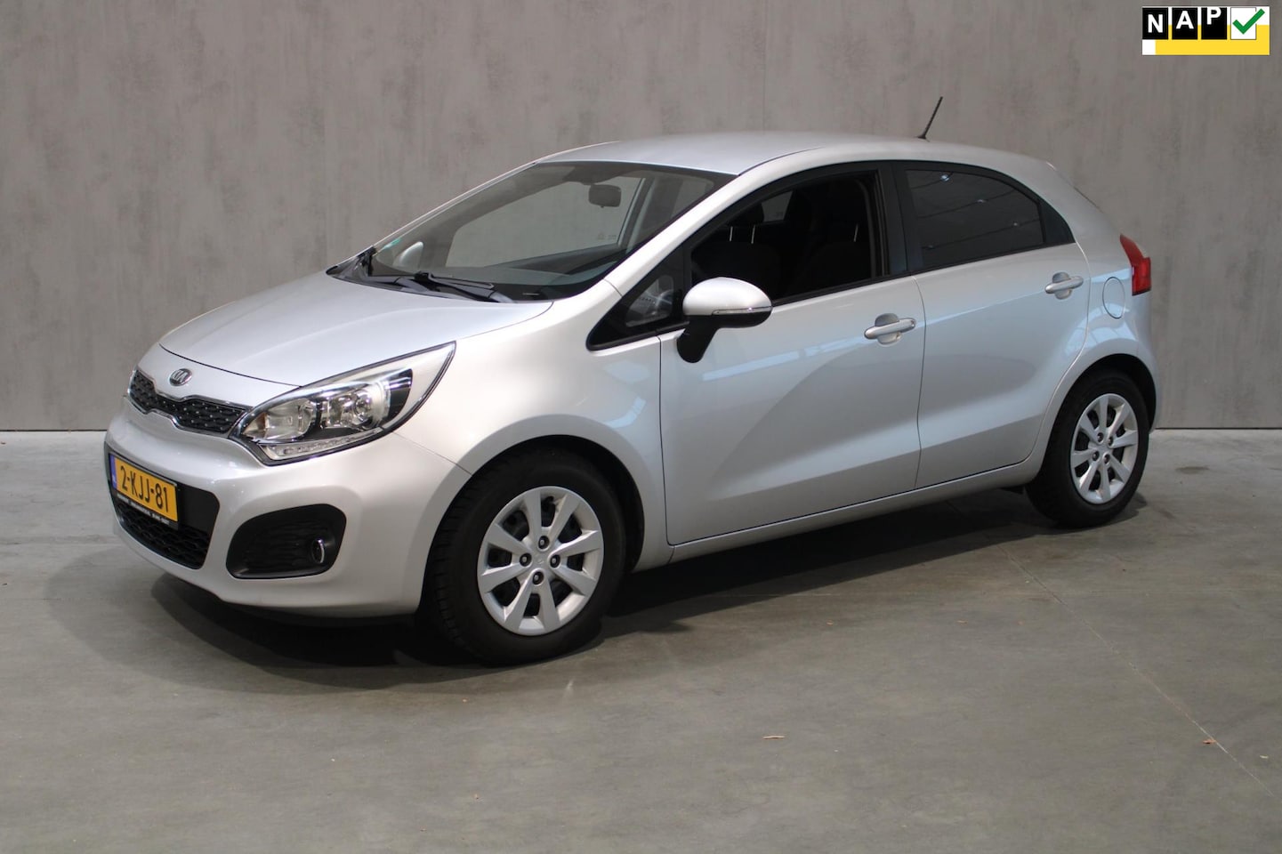 Kia Rio - 1.2 CVVT Plus Pack nieuwe koppeling volledige history aanwezig keurig onderhoud - AutoWereld.nl