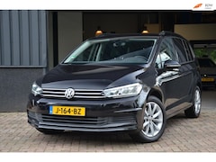 Volkswagen Touran - 1.5 TSI Comfortl. Business 7p AUT|LED|FaceLift