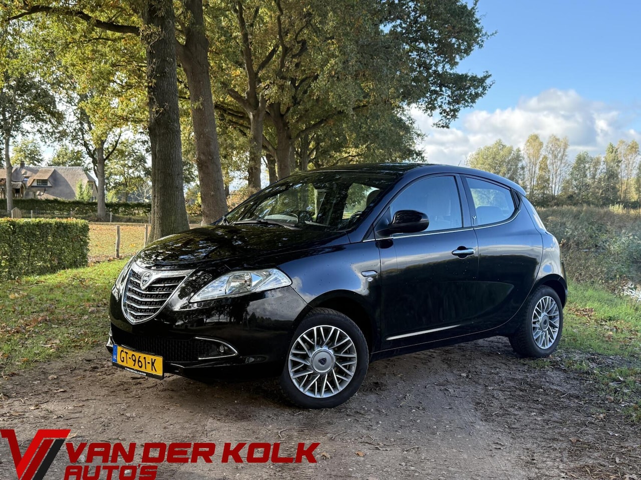 Lancia Y(psilon) - Ypsilon 0.9 TwinAir Platinum Automaat Cruise Airco - AutoWereld.nl