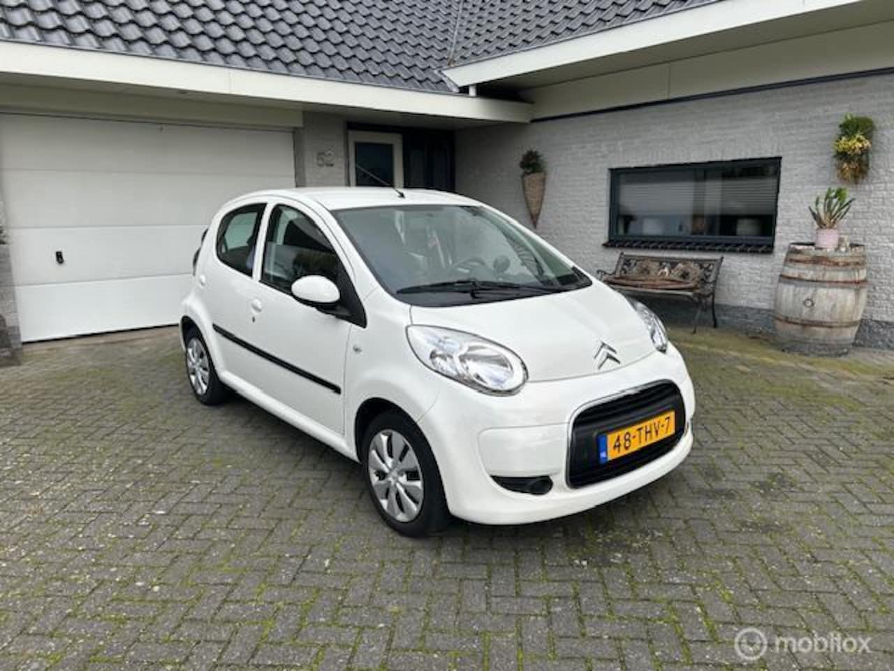 Citroën C1 - 1.0-12V Selection 2012 Airco nw APK 52.848km Nap! - AutoWereld.nl