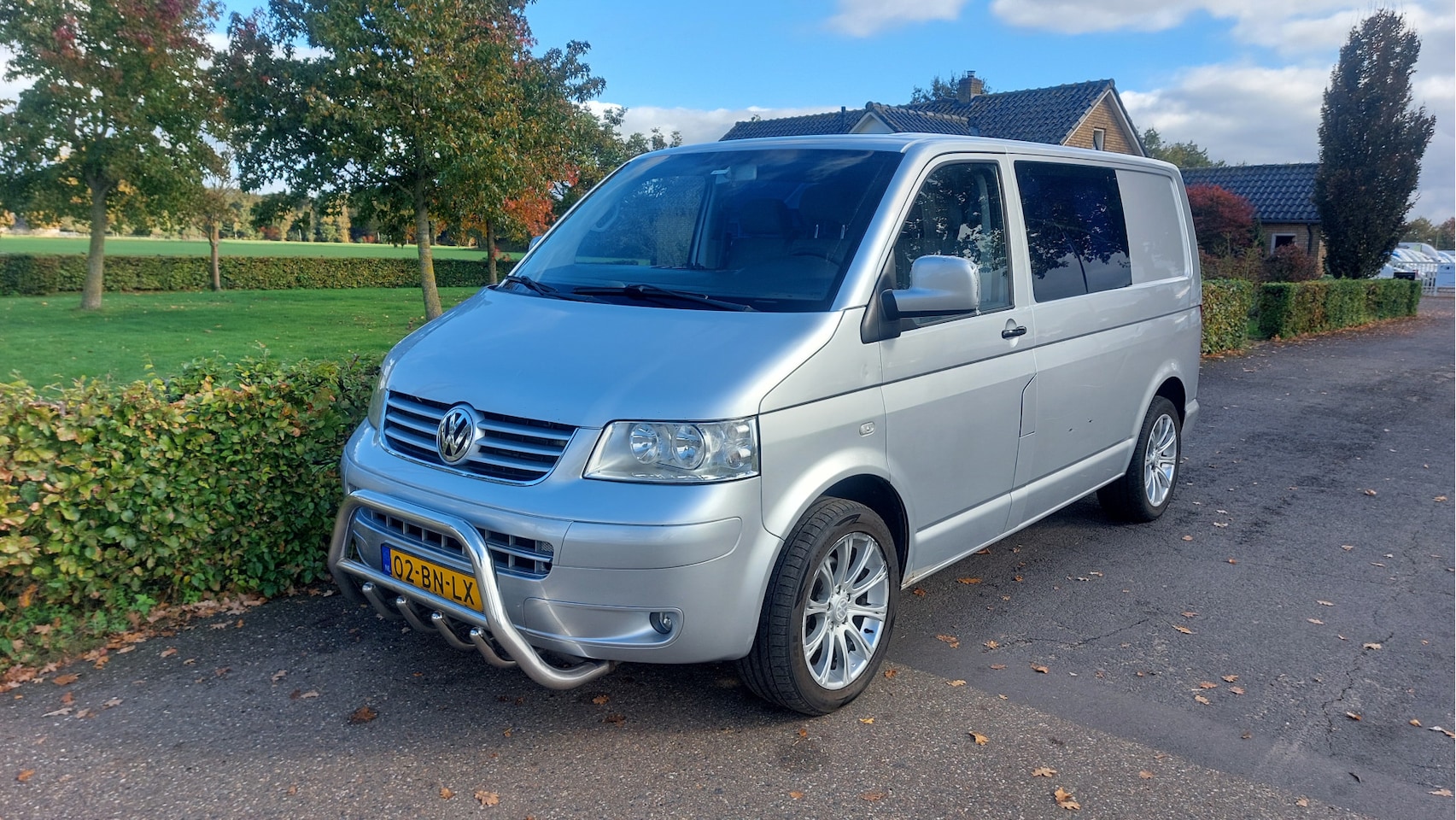Volkswagen Transporter - 2.5 TDI 300 Budgetline DC AIRCO BJ 2004 - AutoWereld.nl