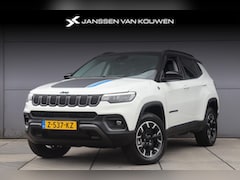 Jeep Compass - 4xe 240 Plug-in Hybrid Trailhawk / Panoramadak / Keyless / Camera / Stuur-Stoelverwarming