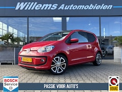 Volkswagen Up! - 1.0 high up BlueMotion Panodak, Cruise Control & Stoelverwarming Supergave auto