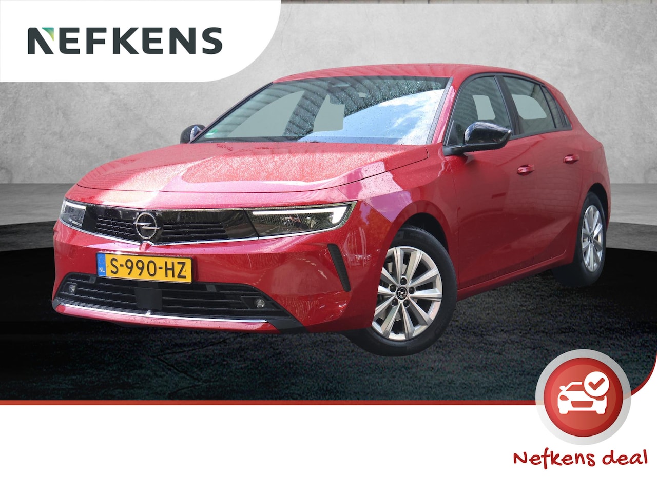 Opel Astra - 110PK | Parkeersensoren voor en achter | Navigatie | Apple en Android | lichtmetalen velge - AutoWereld.nl