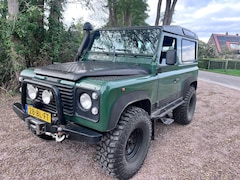 Land Rover Defender Hard Top - 2.5 Tdi 90 4x4 terreinauto