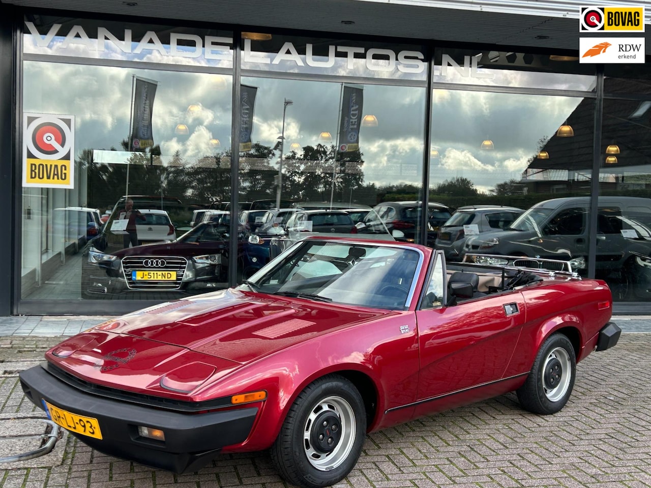 Triumph TR7 - 2.0 Softtop Oldtimer! RVS uitlaat Bagagerek Windscherm APK 9-2026! - AutoWereld.nl