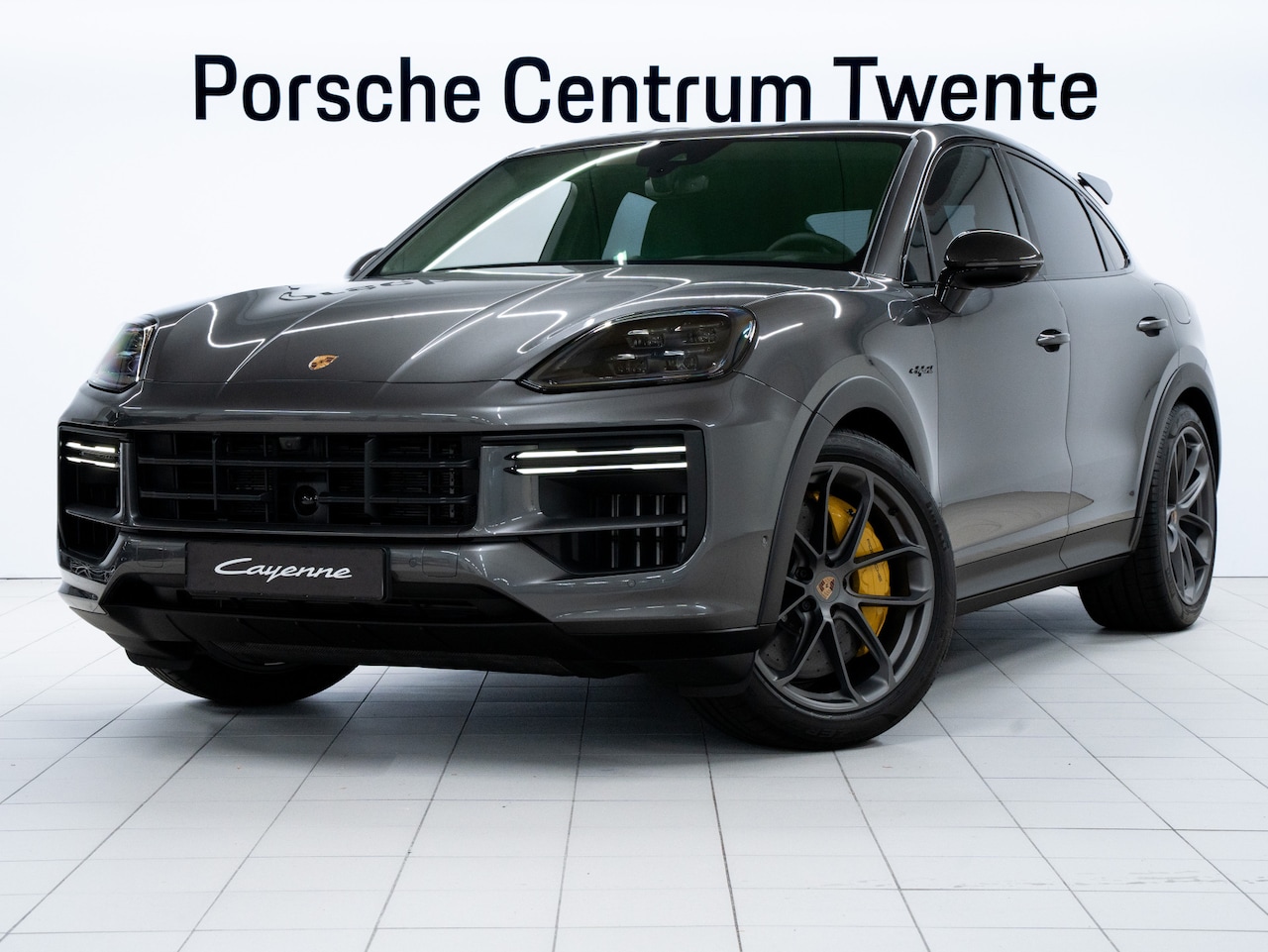 Porsche Cayenne Coupé - Turbo E-Hybrid met GT Pakket - AutoWereld.nl