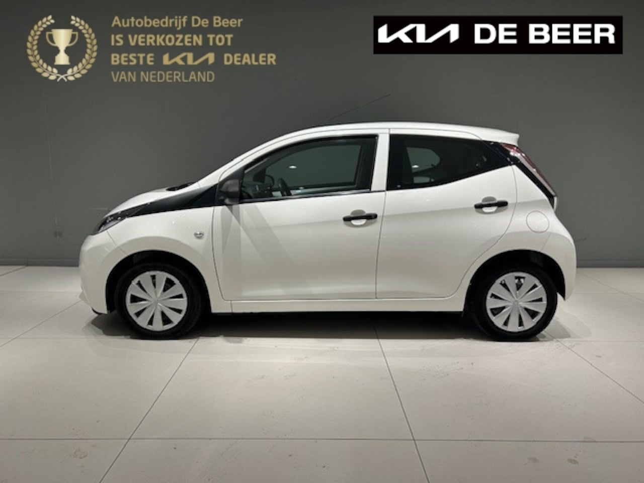 Toyota Aygo - 1.0 VVT-i 69pk 5D x-fun AIRCO - AutoWereld.nl