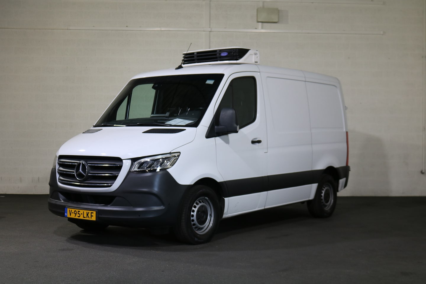 Mercedes-Benz Sprinter - 317 CDI L1 H1 Multitemp Koelwagen Vrieswagen -20 Graden Dag en Nacht (Wordt verwacht) - AutoWereld.nl