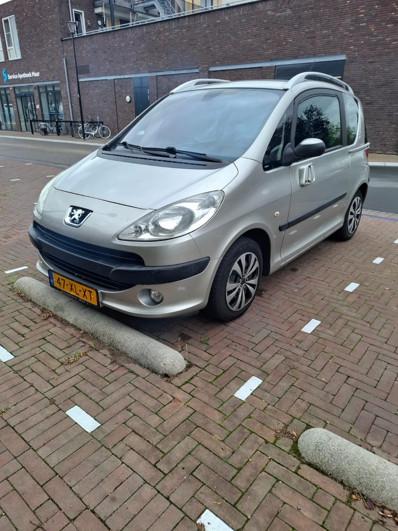 Peugeot 1007 - 1.4-16V Gentry - AutoWereld.nl