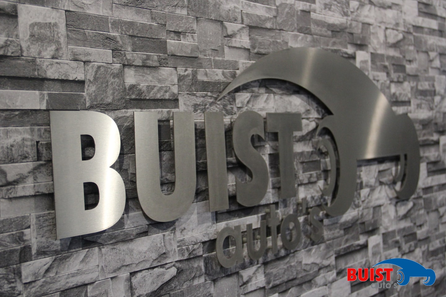 Volkswagen Tiguan - 1.5 eHybrid R-Line Edition 272pk PANO LEER H/K TREKHAAK 20" NIEUWE AUTO! - AutoWereld.nl