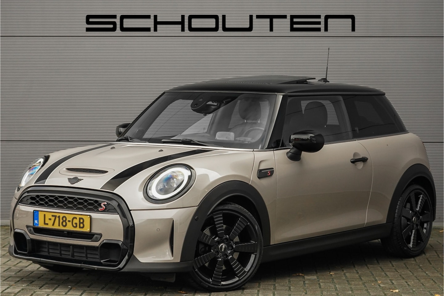 MINI Cooper S - Mini 2.0 Yours ACC Pano H/K HUD Leder - AutoWereld.nl