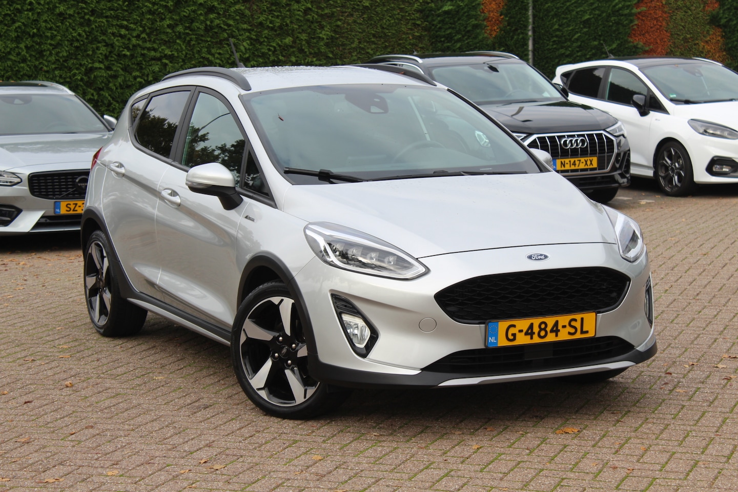 Ford Fiesta - 1.0 EcoBoost Active / Camera / CarPlay / Keyless / 18'' / B&O / Stuur+Stoelverwarming / Do - AutoWereld.nl