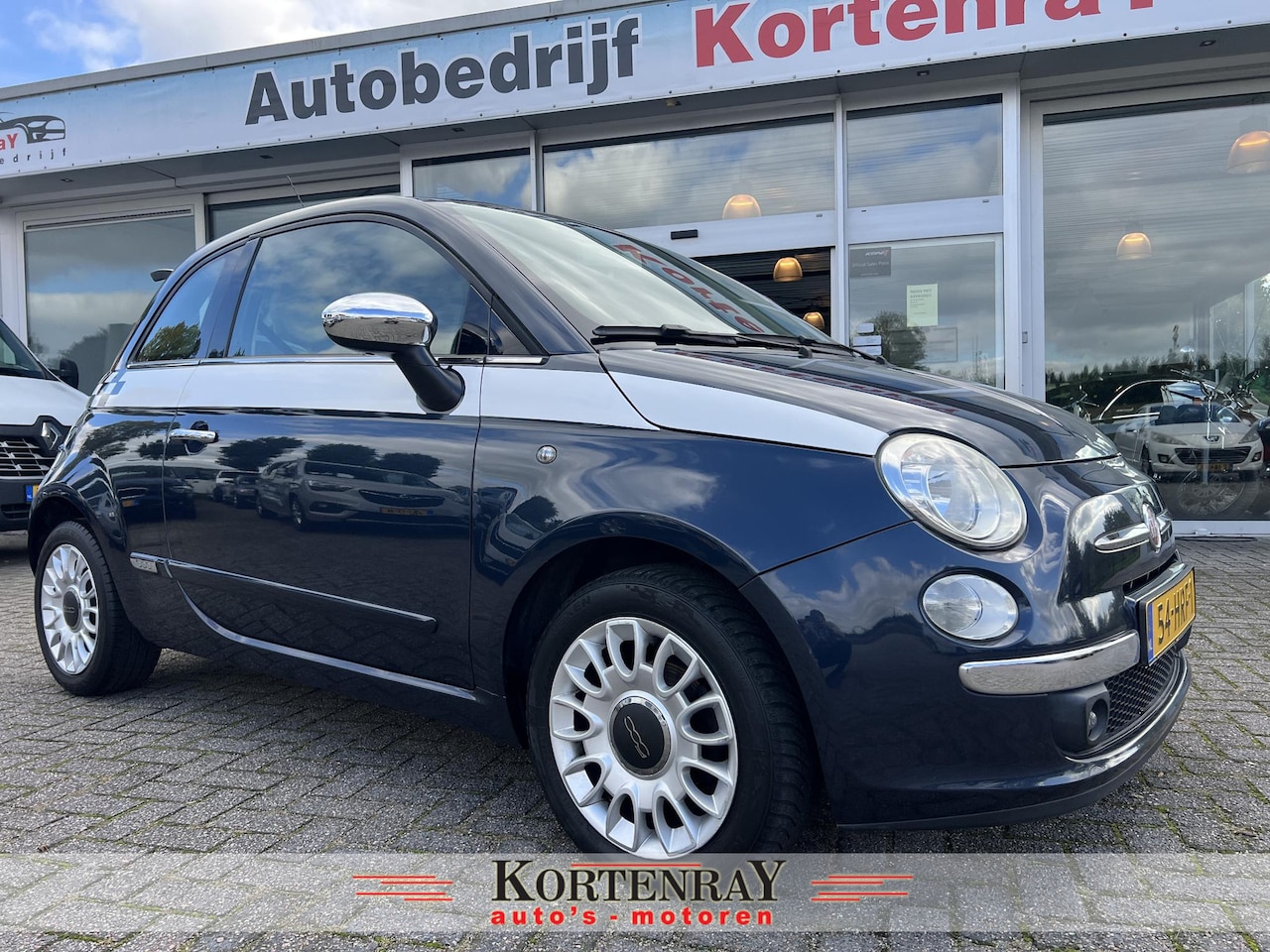 Fiat 500 - 1.2 Lounge panorama, Airco , stuurbekrachtiging, Centraal Enz !! - AutoWereld.nl