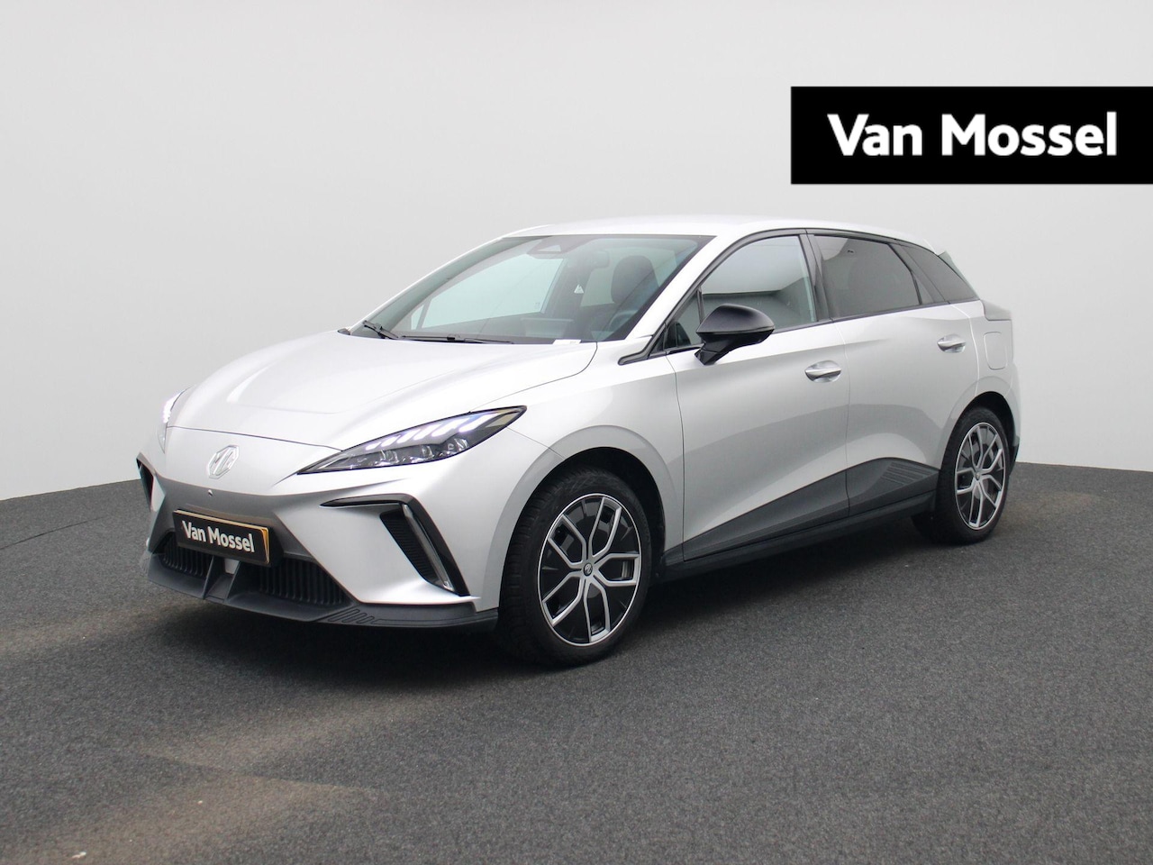 MG 4 - 64 kWh Luxury | Leder | 360 Camera | Apple Carplay | Automatisch verstelbare stoelen | Vol - AutoWereld.nl