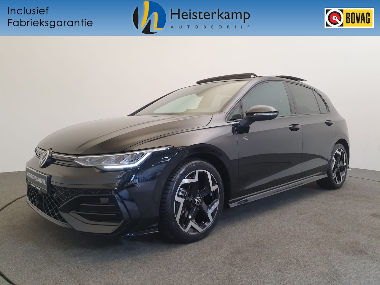 Volkswagen Golf - 8.5 1.5 eTSI 150pk DSG/AUT R-Line Panoramadak, Camera, ACC - AutoWereld.nl