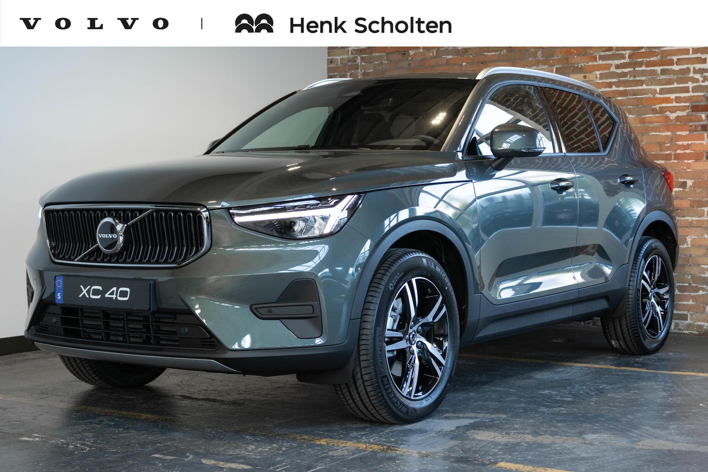 Volvo XC40 - 2.0 B3 Business Edition | Adaptieve Cruise Control | Pilot Assist | Stoel/Stuurwielverwarm - AutoWereld.nl