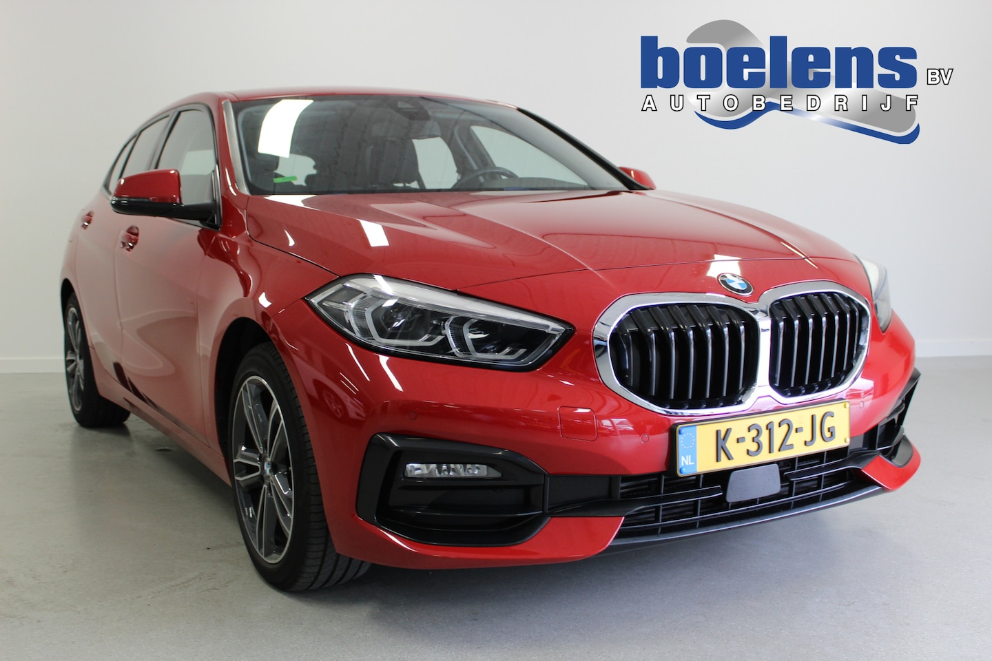 BMW 1-serie - 116d Executive Edition | NL-AUTO+N.A.P! | NAVIGATIE | 17'LMV | CARPLAY | CLIMA | SFEER | C - AutoWereld.nl