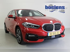 BMW 1-serie - 116d Executive Edition | NL-AUTO+N.A.P | NAVIGATIE | 17'LMV | CARPLAY | CLIMA | SFEER | CR