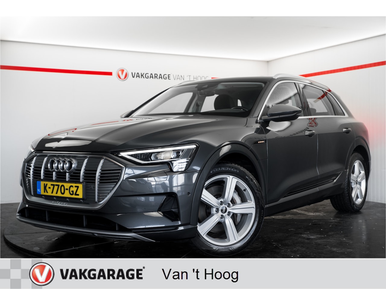 Audi e-tron - 50 quattro Business edition Plus SOH 100% !! Afneembaretrekhaak|Panoramadak|Leder - AutoWereld.nl