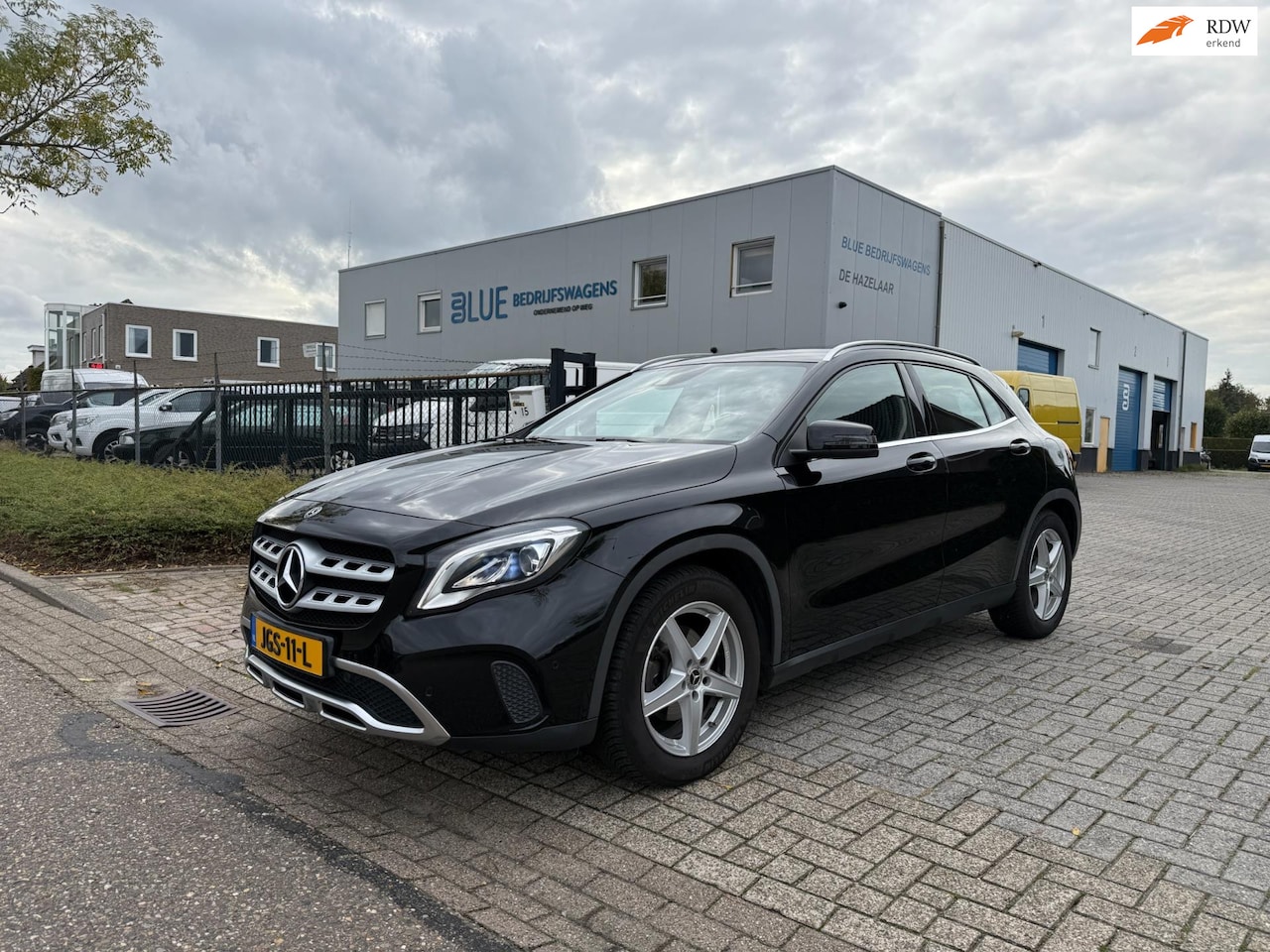 Mercedes-Benz GLA-Klasse - 180 Business Solution | Navi Camera Stoelverwarming Cruise Control | - AutoWereld.nl