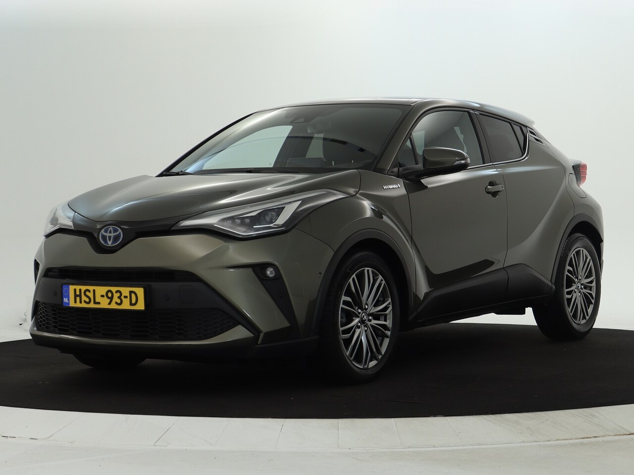 Toyota C-HR - 1.8 Hybrid Executive 1.8 Hybrid Executive - AutoWereld.nl
