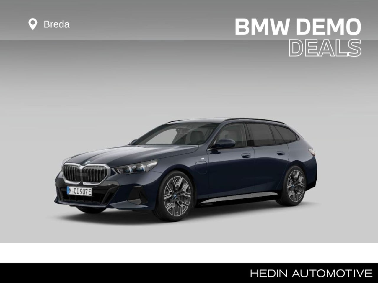 BMW 5-serie Touring - 530e M Sport Edition | M-Sport | Trekhaak | Driving Assistant Plus | Parkeerhulpsysteem | - AutoWereld.nl