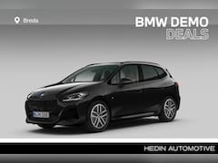 BMW 2-serie Active Tourer - 225e xDrive | Achteruitrijcamera | Comfort Access | Stoelverwarming | Stuurverwarming | Pa