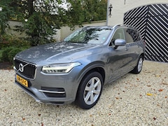 Volvo XC90 - 2.0 T8 AWD Momentum Luchtvering Pano Trekhaak