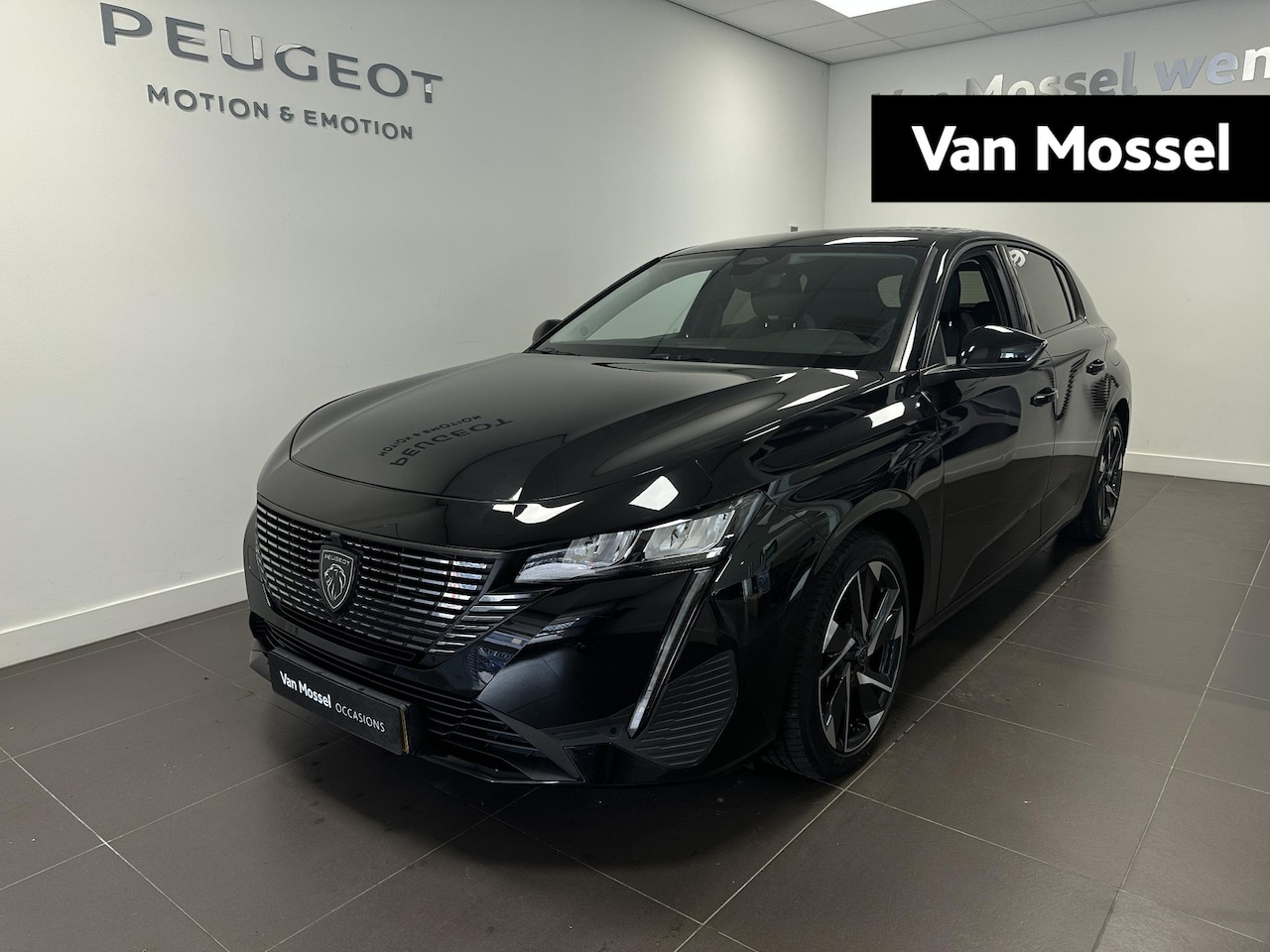 Peugeot 308 - 1.6 HYbrid 180 Allure Pack Business | Trekhaak| Keyless Entry | Dode hoek | Camera | Adapt - AutoWereld.nl