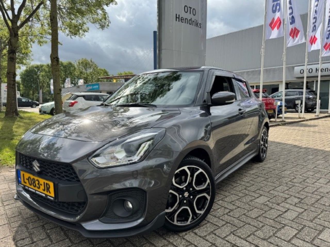 Suzuki Swift - 1.4 Boosterjet 140pk Sport - AutoWereld.nl