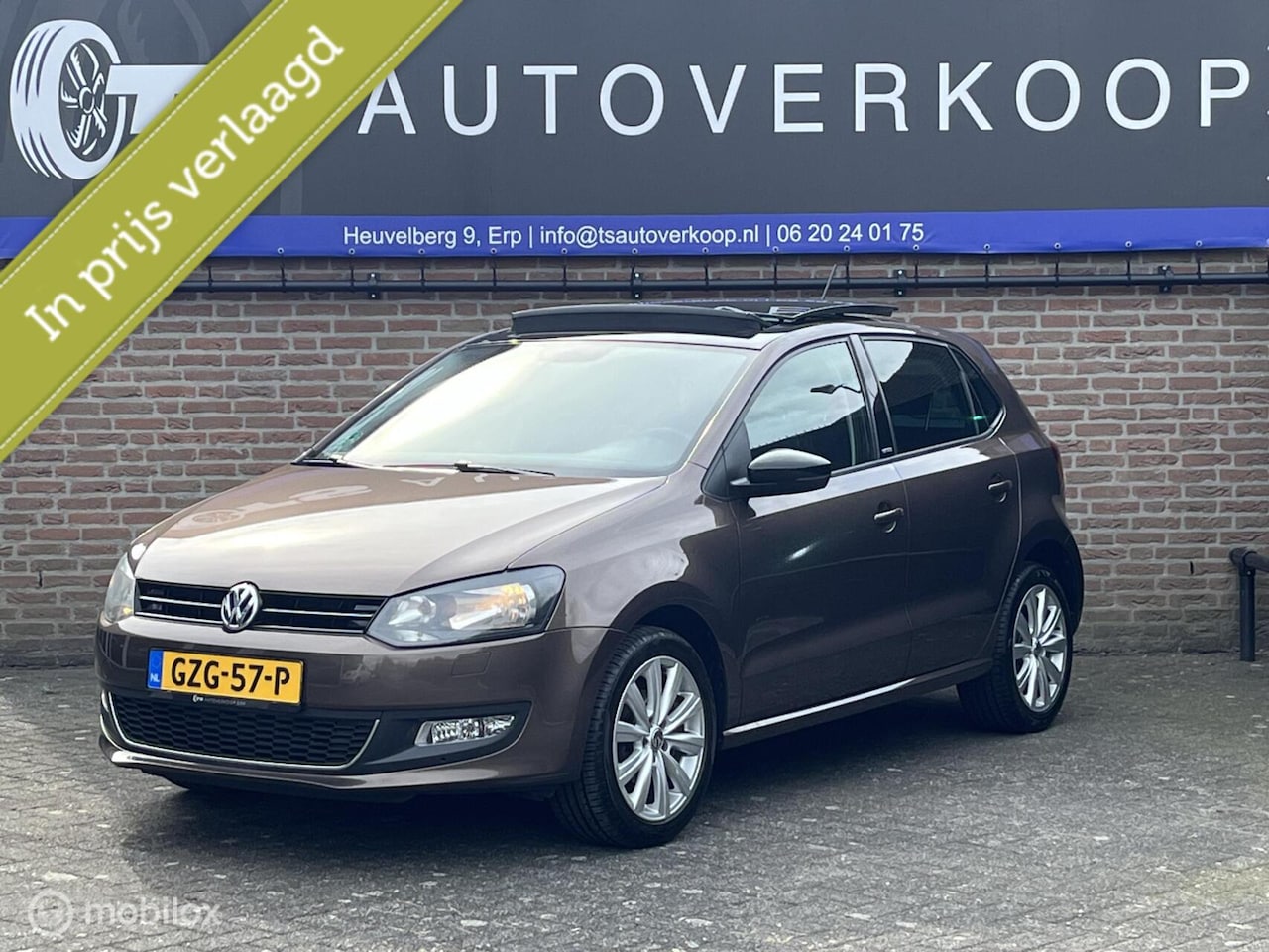 Volkswagen Polo - 1.2-12V BlueMotion Comfortline+NAVI+PANO - AutoWereld.nl