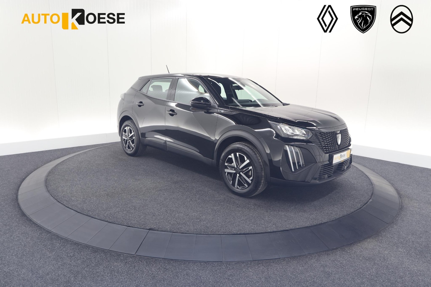 Peugeot e-2008 - EV Active 50 kWh | Parkeersensoren | Apple Carplay | Climate Control - AutoWereld.nl