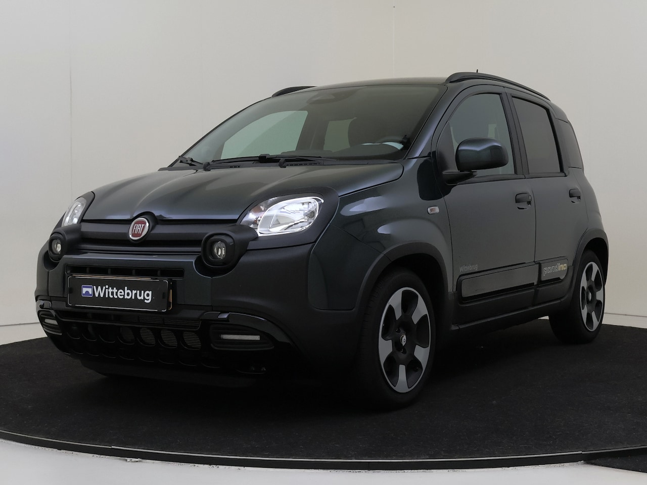 Fiat Panda - 1.0 Hybrid Pandina | Parkeersensoren | Regensensor | Cruise control | Centrale deurvergren - AutoWereld.nl