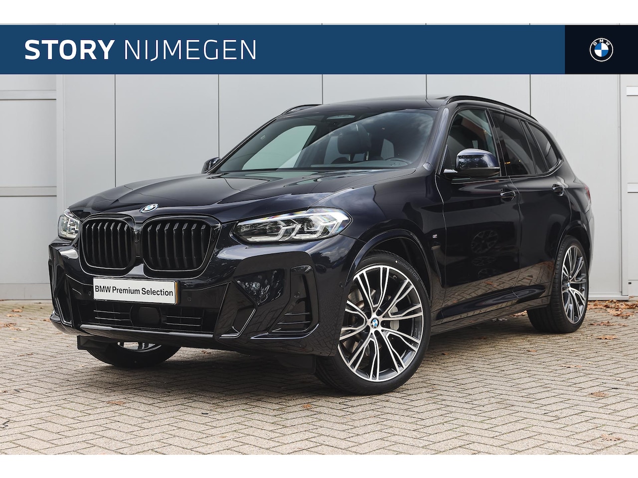 BMW iX3 - High Executive / Sportstoelen / Achteruitrijcamera / Adaptieve LED / Stoelverwarming / Liv - AutoWereld.nl