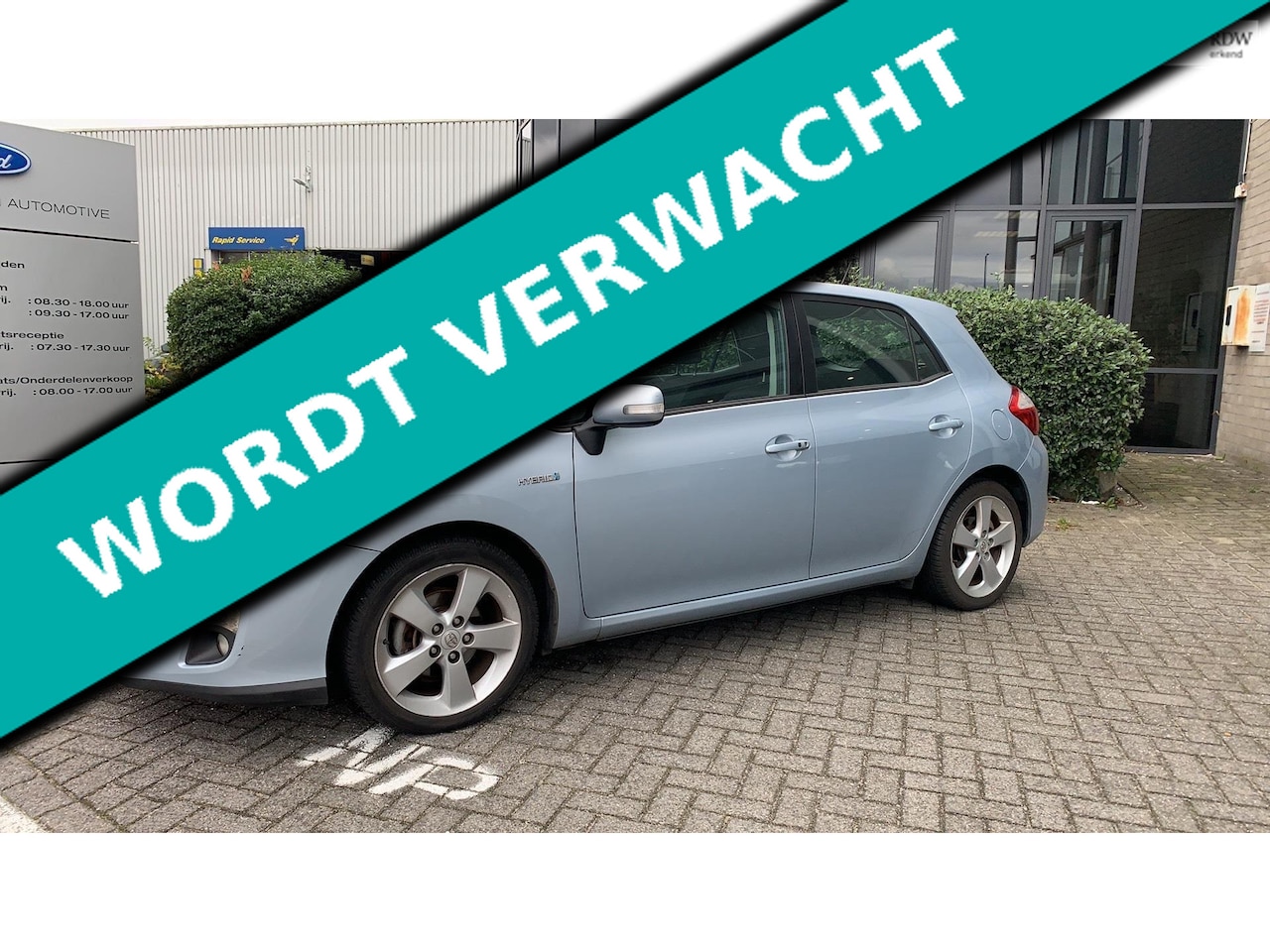 Toyota Auris - 1.8 Full Hybrid Dynamic Automaat 2e eig. Clima Schuifdak - AutoWereld.nl