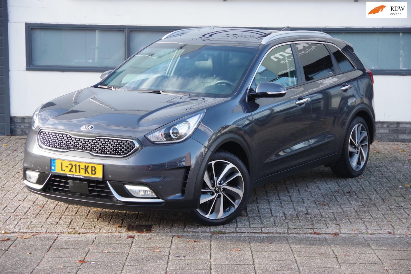 Kia Niro - 1.6 GDi Hybrid ExecutiveLine 1.6 GDi Hybrid ExecutiveLine - AutoWereld.nl