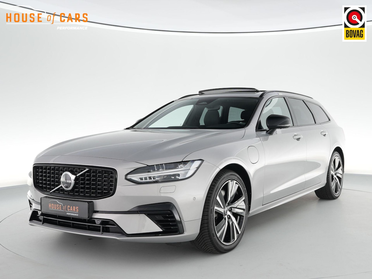 Volvo V90 - T6 Ultra Dark 2.0 350pk Plug-in hybrid AWD |Bowers&Wilkens|panoramadak|memoy|HUD|lederen s - AutoWereld.nl