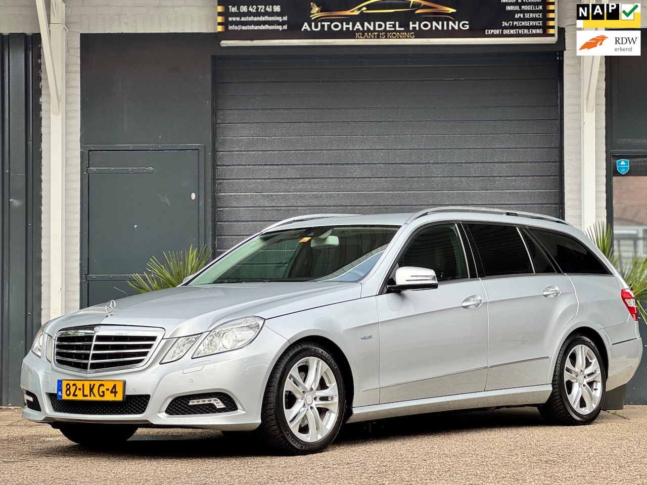 Mercedes-Benz E-klasse Estate - 350 CGI Avantgarde|FOTOS VOLGEN|7PERS|AUT|LEDER|XENON|TREKHAAK|STOELVERW|BOEKJES| - AutoWereld.nl