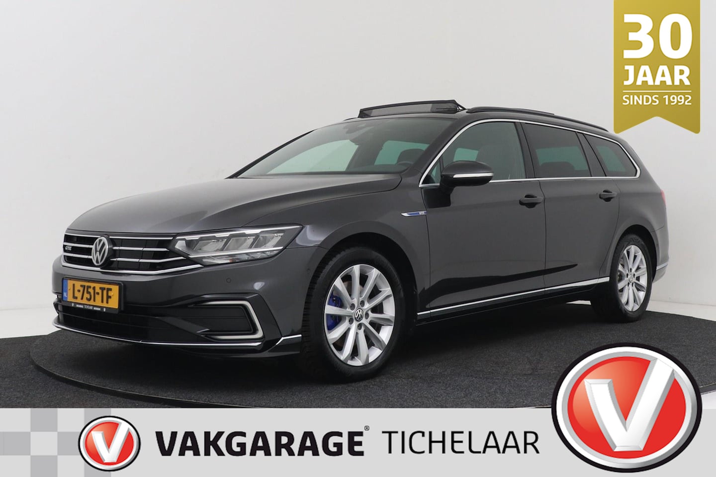 Volkswagen Passat Variant - 1.4 TSI PHEV GTE Business | Panoramadak | Stoelverwarming V+A | Camera | CarPlay | - AutoWereld.nl