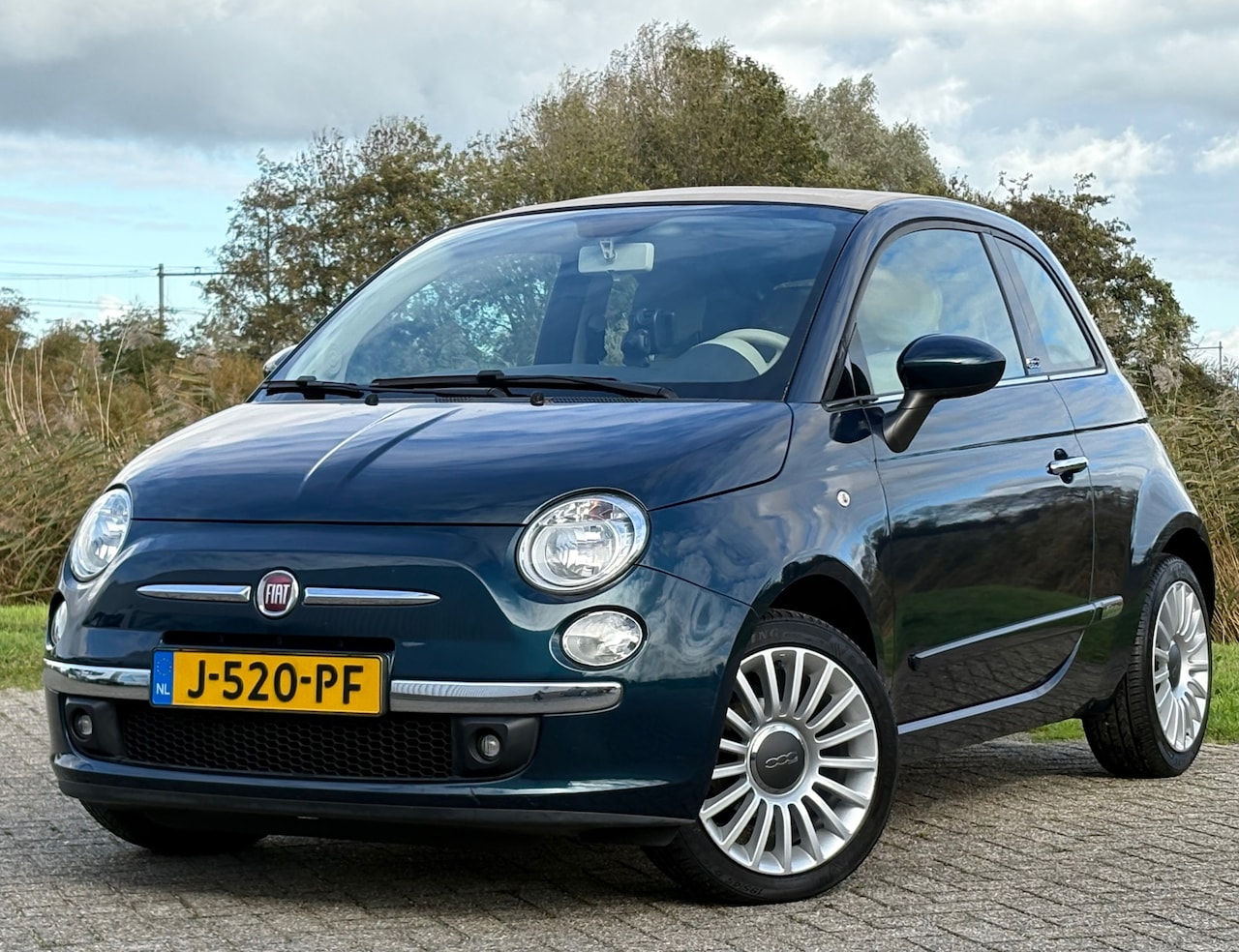 Fiat 500 C - 1.2 Lounge - Blu Cosmico - Navigatie/Clima/PDC - Superleuk - AutoWereld.nl