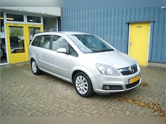 Opel Zafira - 1.6 Temptation, Airco, Cruise, Trekhaak, Nieuwe APK, MOOI