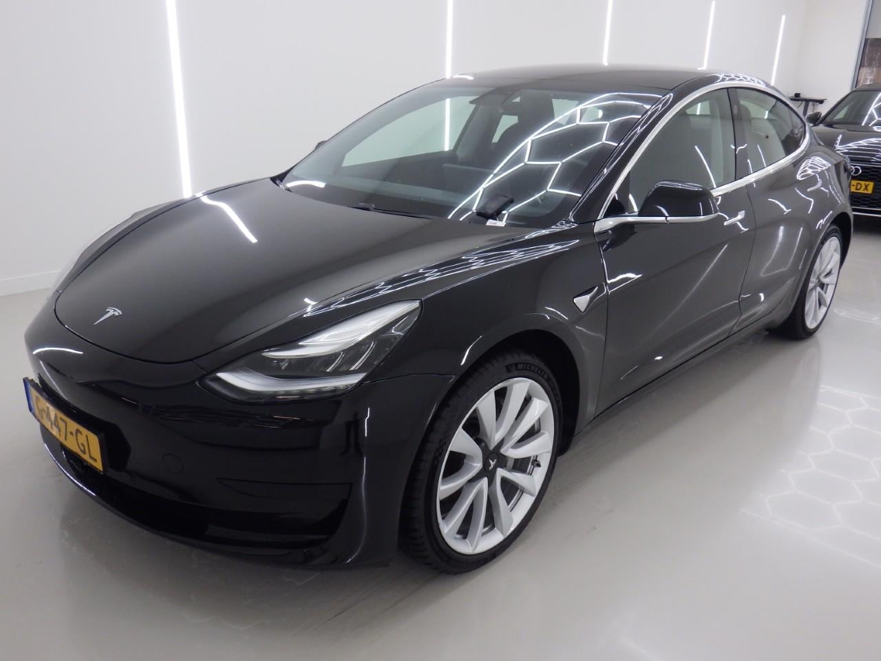 Tesla Model 3 - Standard RWD Plus [ AUTOPILOT+19" LMV+60 kWh+PREMIUM AUDIO ] - AutoWereld.nl