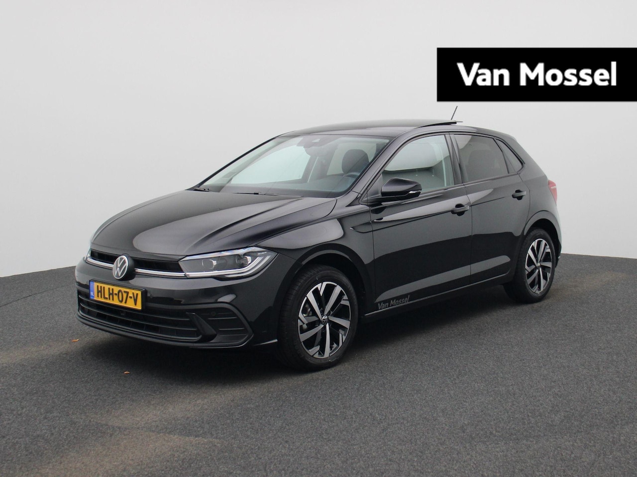 Volkswagen Polo - 1.0 TSI R-Line Edition | Navigatie | Draadloze Apple Carplay | Panoramisch dak | Keyless | - AutoWereld.nl